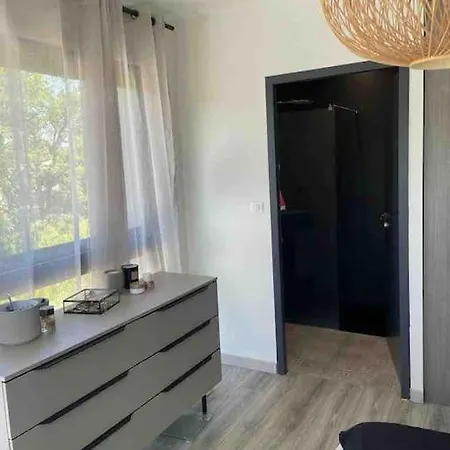 Belle Maison Contemporaine Villa