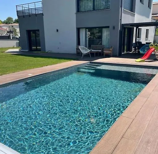 Belle Maison Contemporaine * Deyme